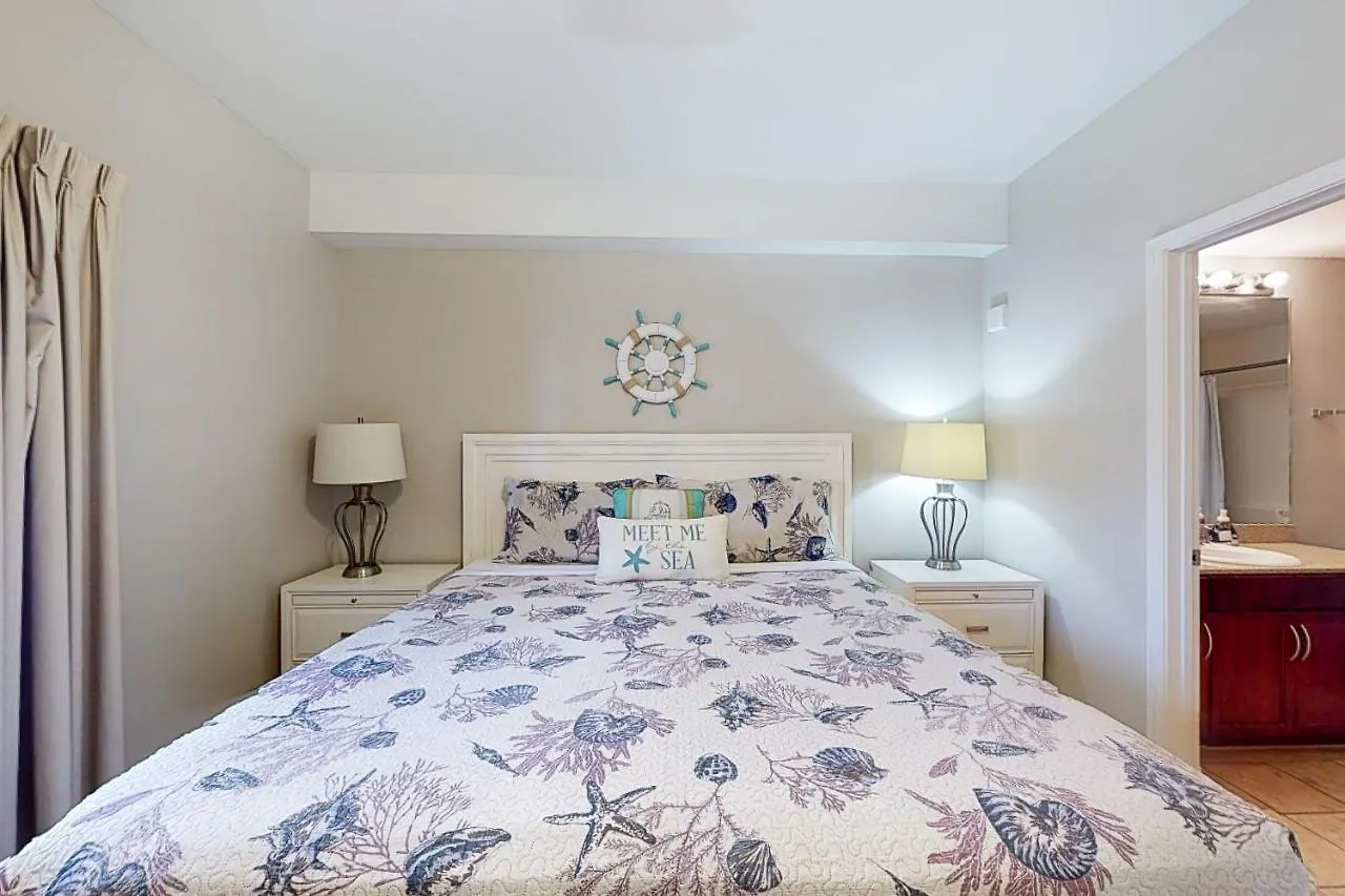 Hotel Laketown Wharf 933 Panama City Beach