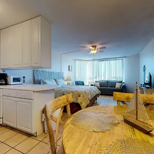  Apartment The Top Of The Gulf #606